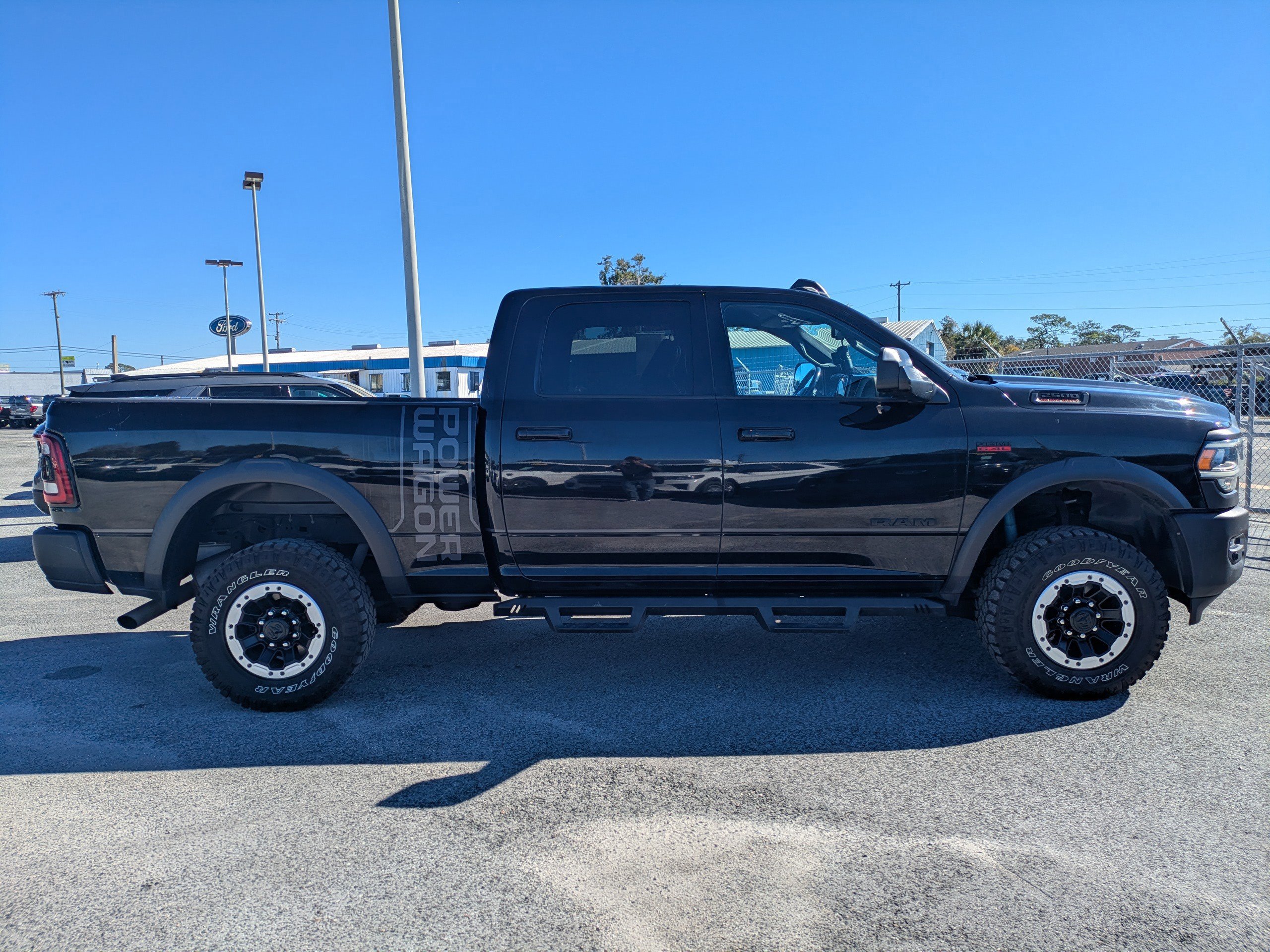 Used 2020 RAM 2500 Power Wagon image 6