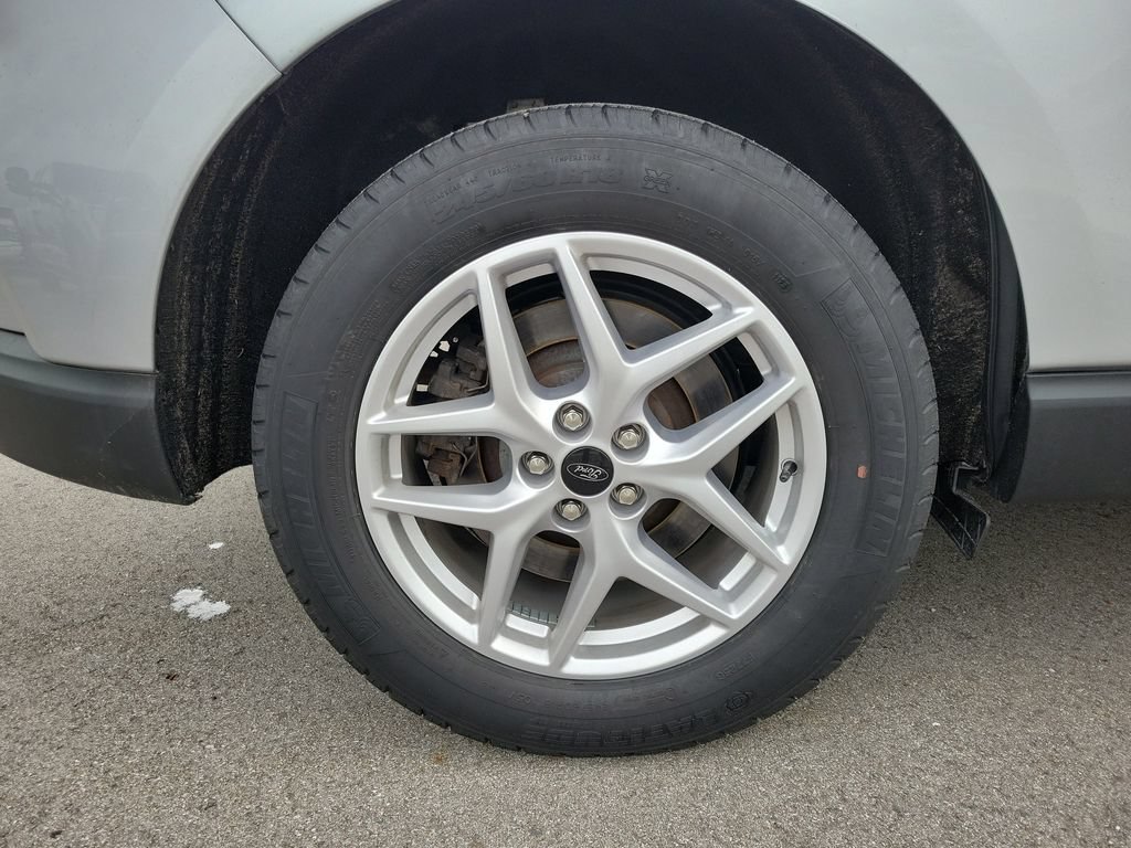 Certified 2023 Ford Edge SEL AWD/4WD image 5