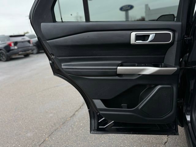 Certified 2023 Ford Explorer XLT w/ Equipment Group 202A image 14