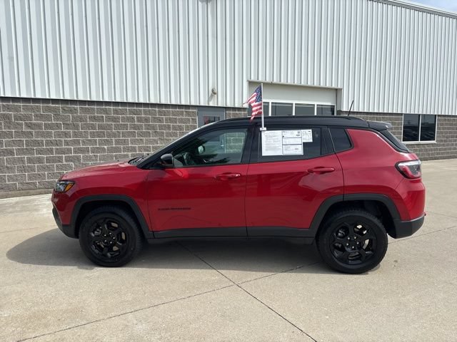 Used 2023 Jeep Compass Trailhawk AWD/4WD image 10