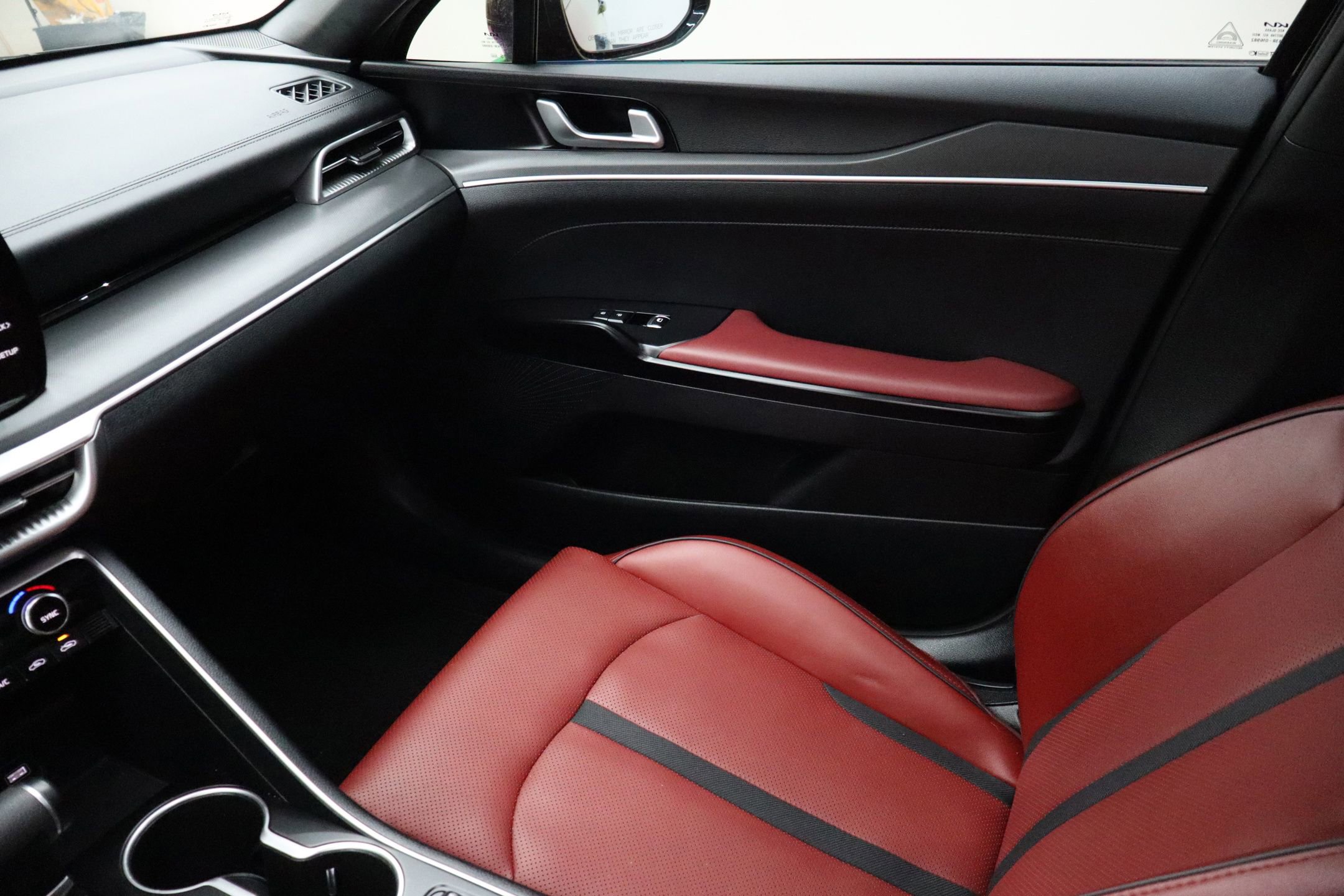 Used 2024 Kia K5 GT-Line image 24