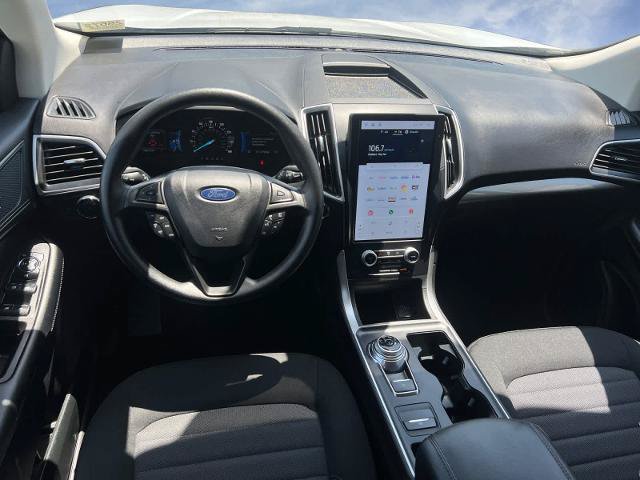 Certified 2024 Ford Edge SE w/ Black Appearance Package AWD/4WD image 13