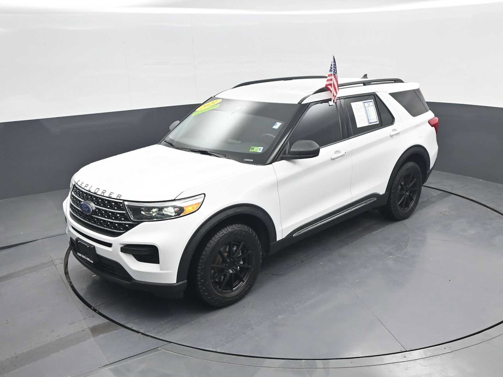 Certified 2021 Ford Explorer XLT w/ Class III Trailer Tow Package AWD/4WD image 31