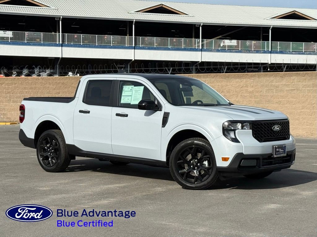 Certified 2025 Ford Maverick XLT w/ Black Appearance Package