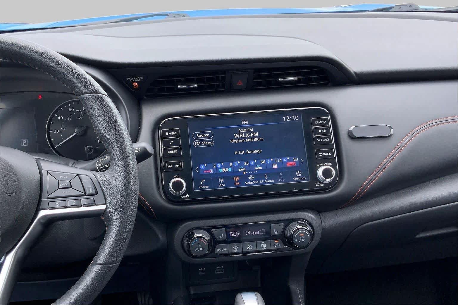 Used 2022 Nissan Kicks SR w/ Premium Package FWD image 7