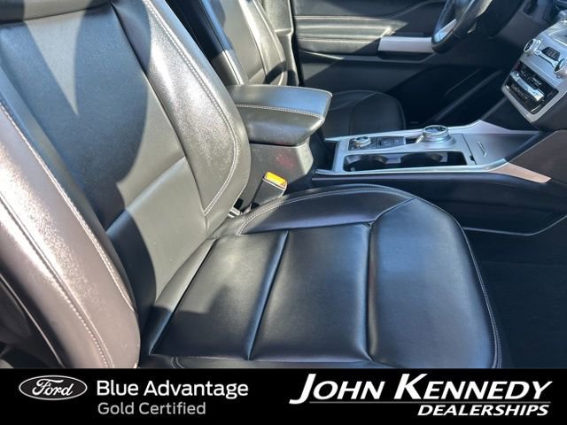 Certified 2023 Ford Explorer XLT w/ Equipment Group 202A image 38