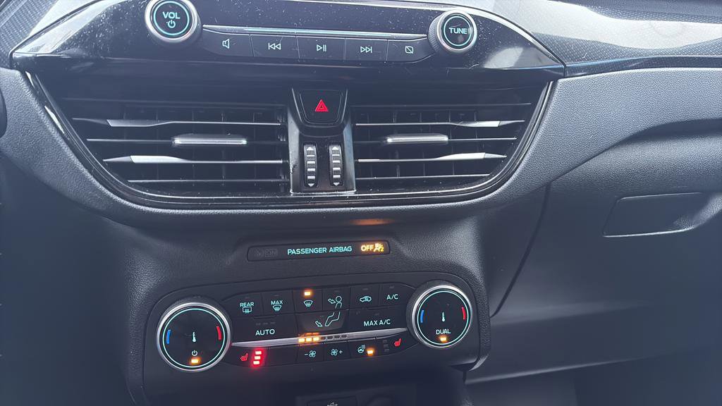 Certified 2024 Ford Escape ST-Line image 23