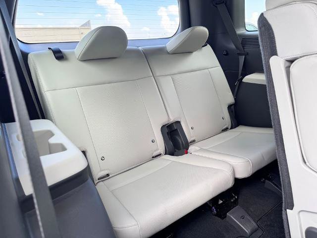 Used 2024 Hyundai Santa Fe Limited AWD/4WD image 16
