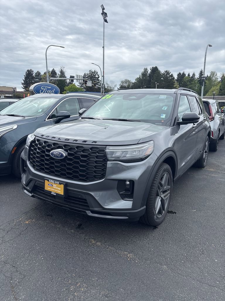 Certified 2026 Ford Explorer ST-Line w/ ST-Line Street Pack
