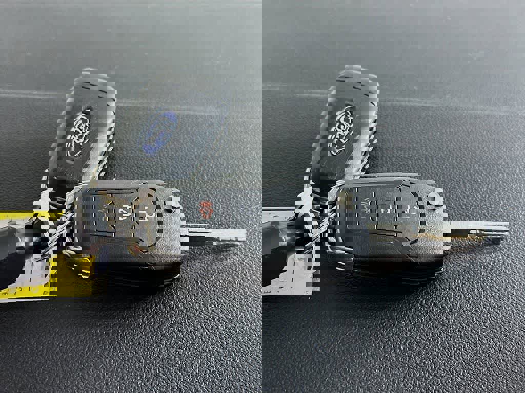 Certified 2022 Ford Escape S image 20