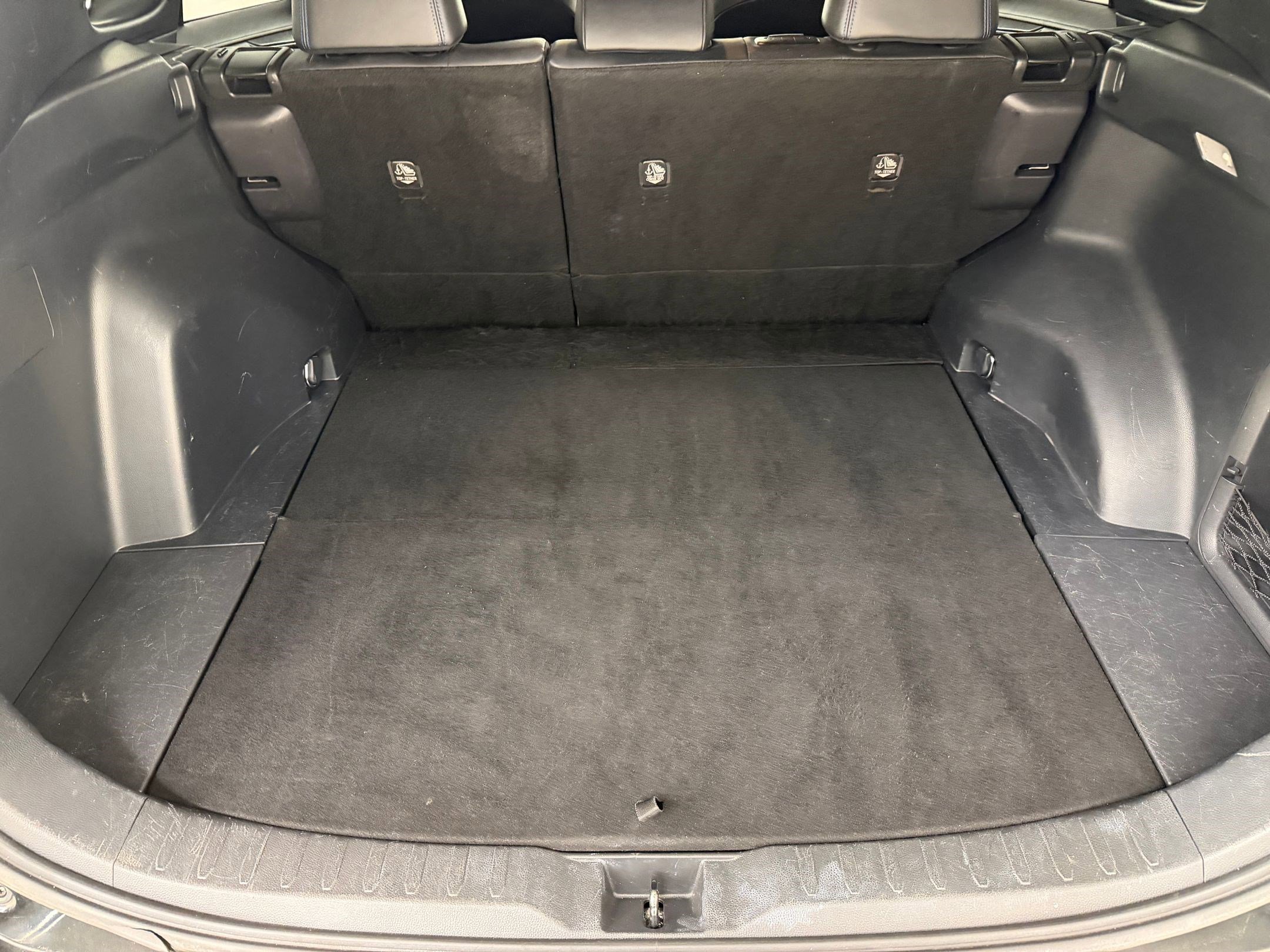 Used 2019 Toyota RAV4 XSE w/ Carpet Mat Package image 21
