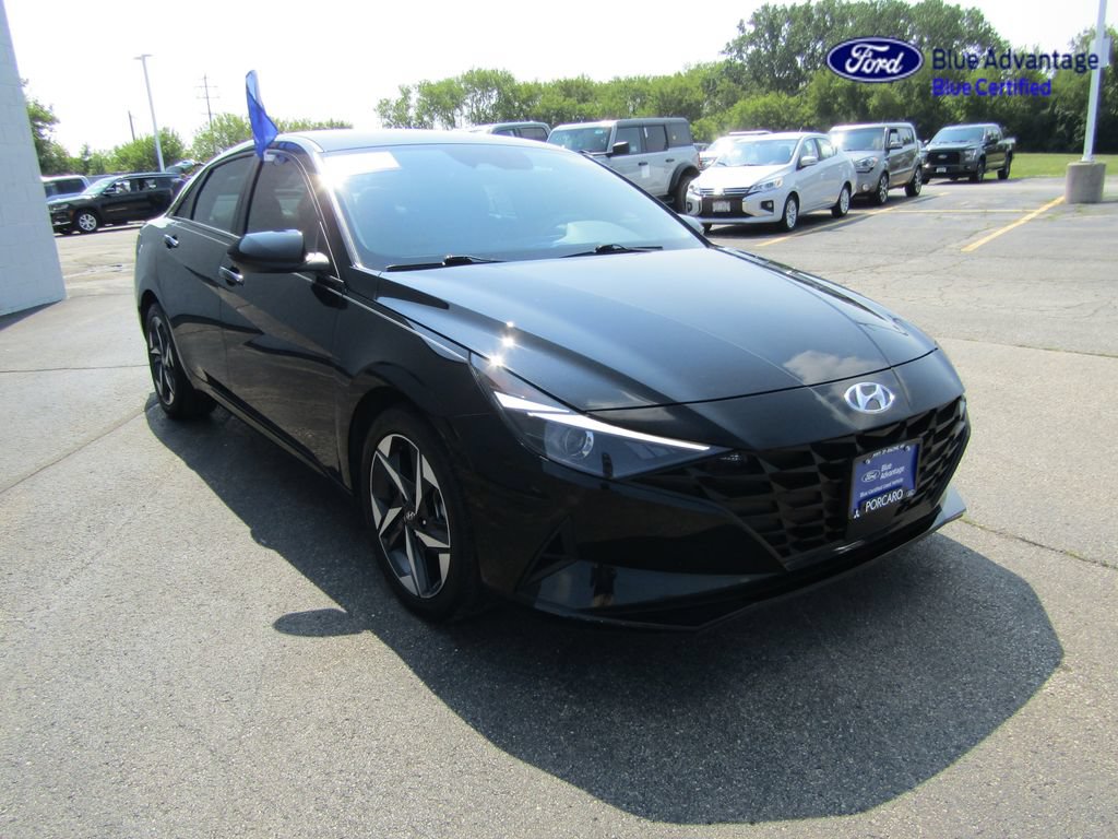 Used 2023 Hyundai Elantra SEL w/ Convenience Package FWD image 11