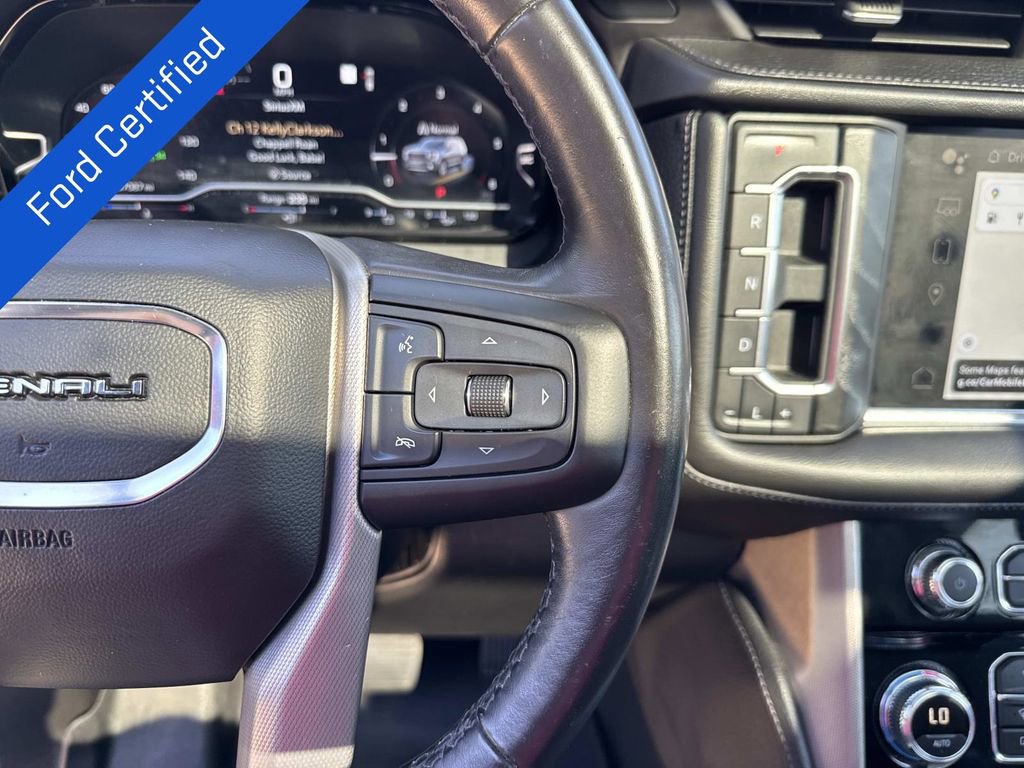 Used 2022 GMC Yukon XL Denali image 25