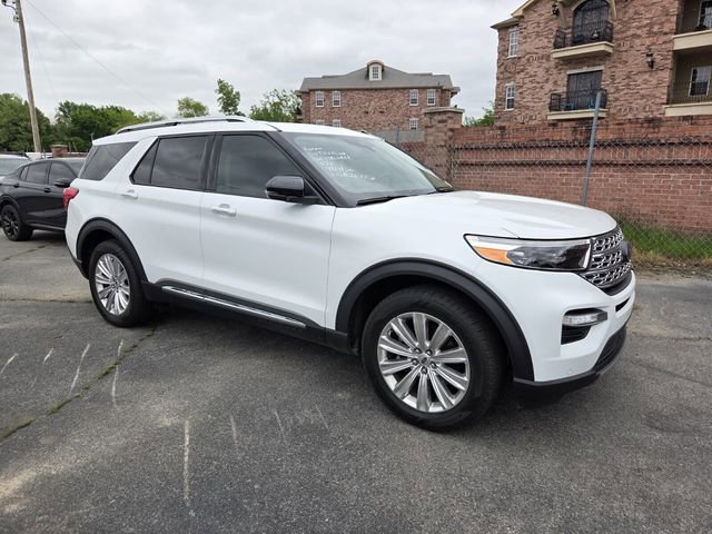 Certified 2020 Ford Explorer Limited AWD/4WD image 3