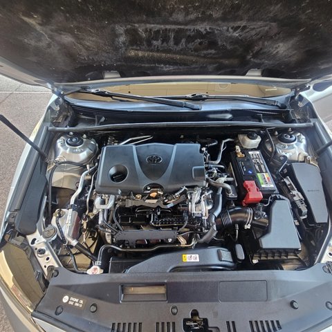 Used 2019 Toyota Camry XLE image 10