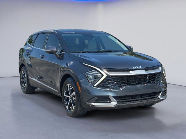 Used 2025 Kia Sportage EX FWD image 6