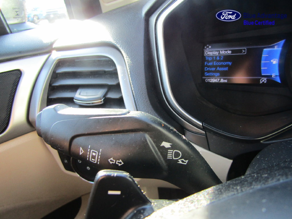 Certified 2019 Ford Fusion SE FWD image 33