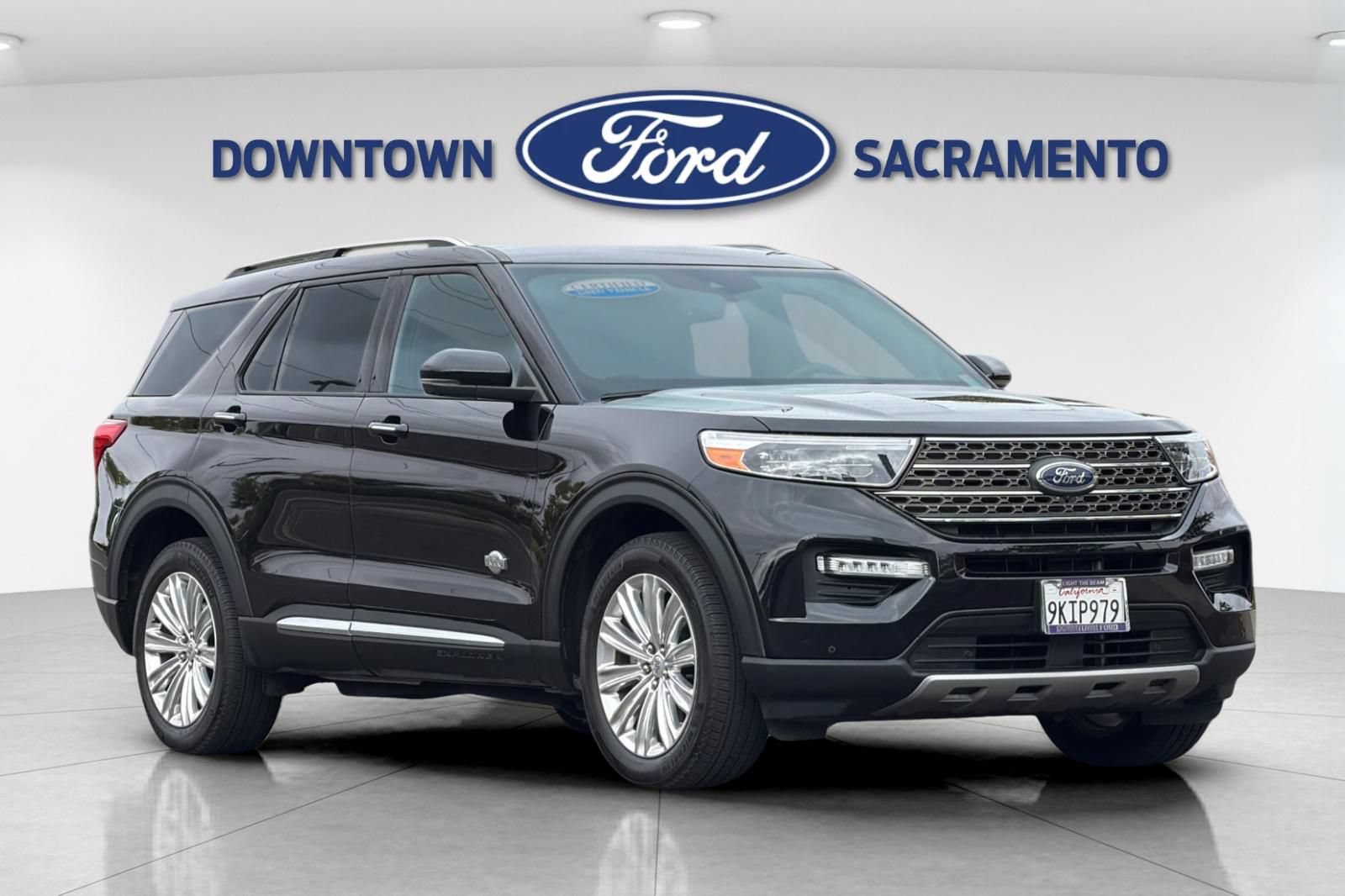 Certified 2023 Ford Explorer King Ranch w/ Technology Package AWD/4WD image 11