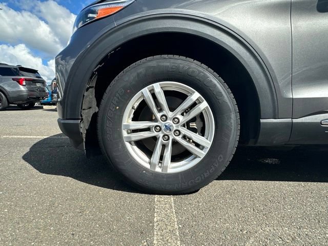 Certified 2023 Ford Explorer XLT w/ Equipment Group 202A AWD/4WD image 44