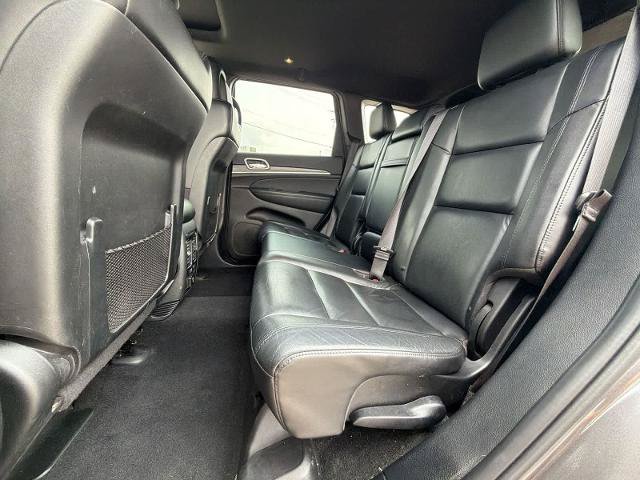 Used 2020 Jeep Grand Cherokee Limited AWD/4WD image 19