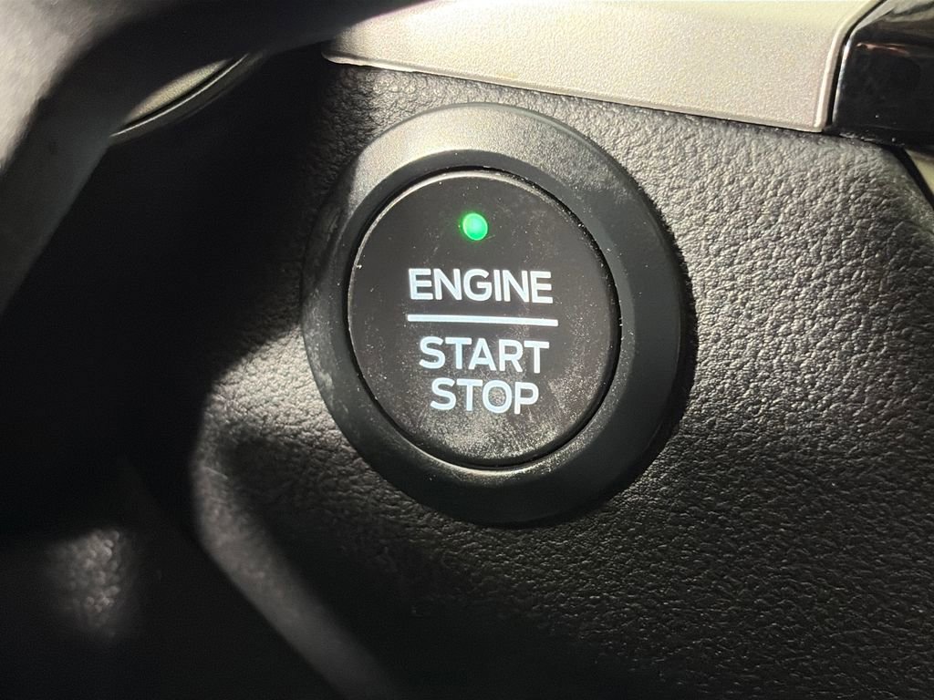 Certified 2020 Ford Escape SE Sport AWD/4WD image 23