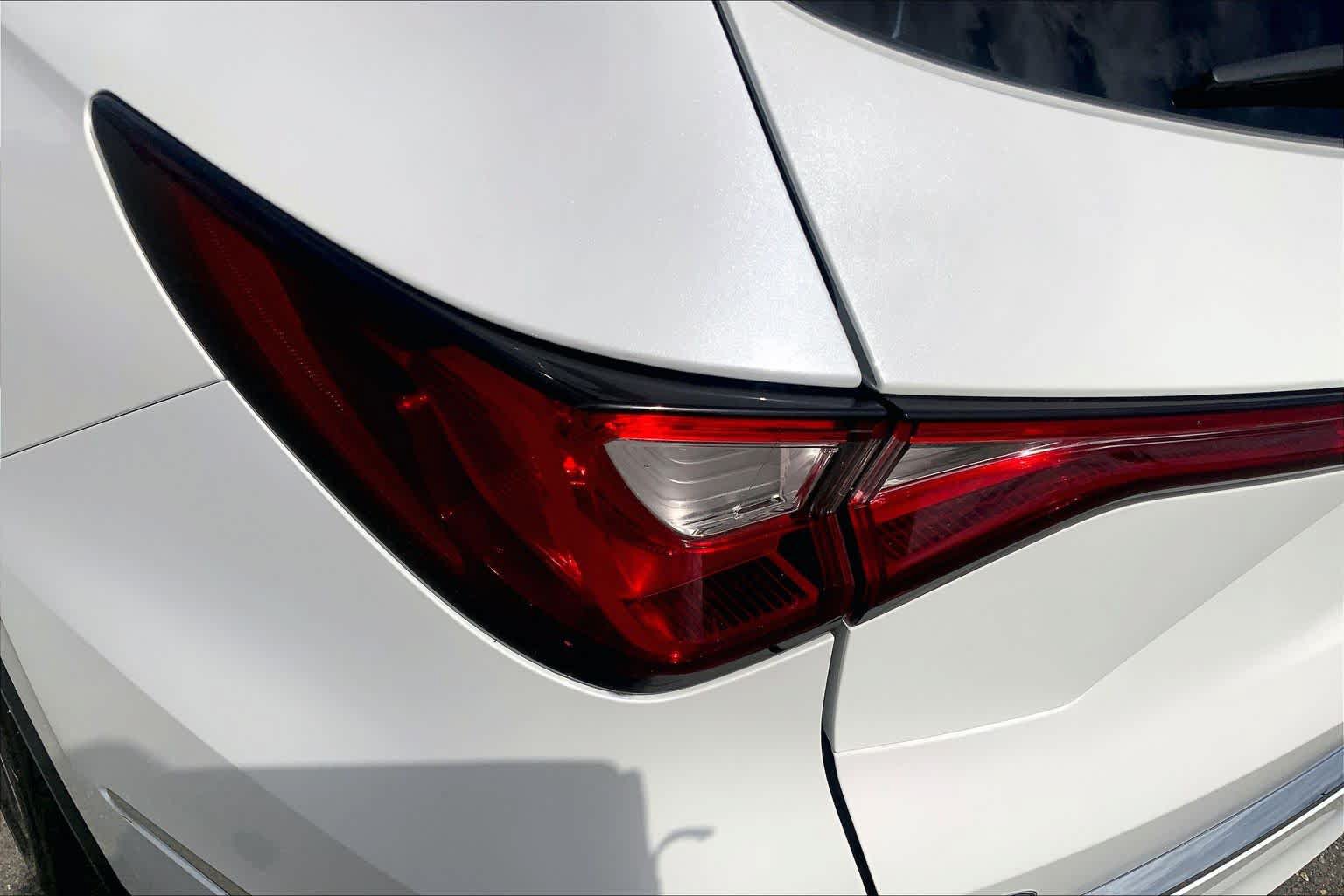 Used 2023 Acura MDX SH-AWD w/ Technology Package image 54