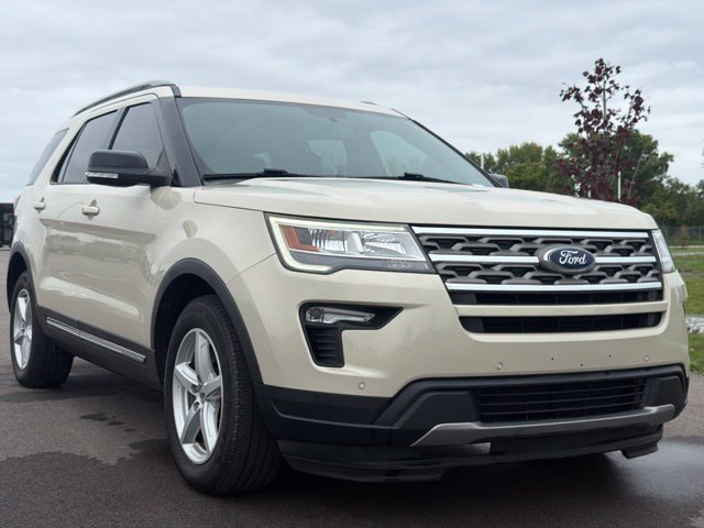 Certified 2018 Ford Explorer XLT w/ Equipment Group 202A