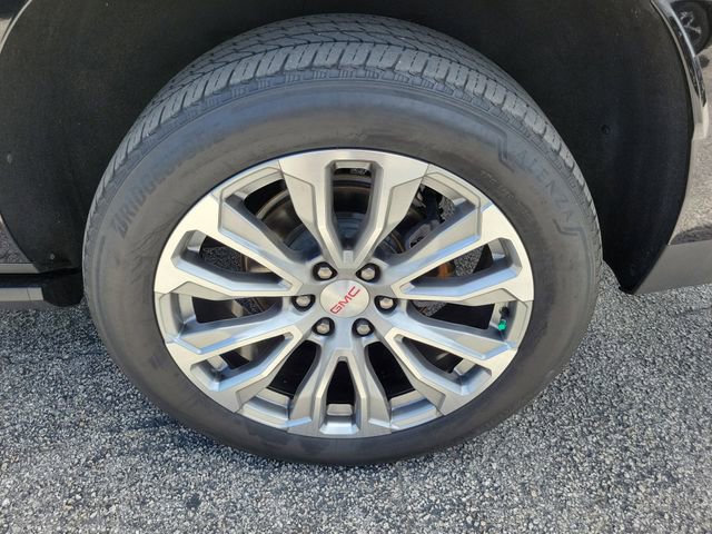 Used 2022 GMC Yukon XL Denali image 6