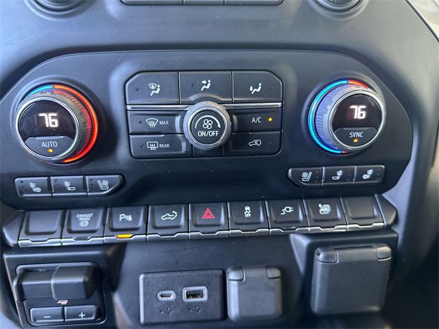 Used 2022 Chevrolet Silverado 2500 LTZ w/ LTZ Convenience Package image 20