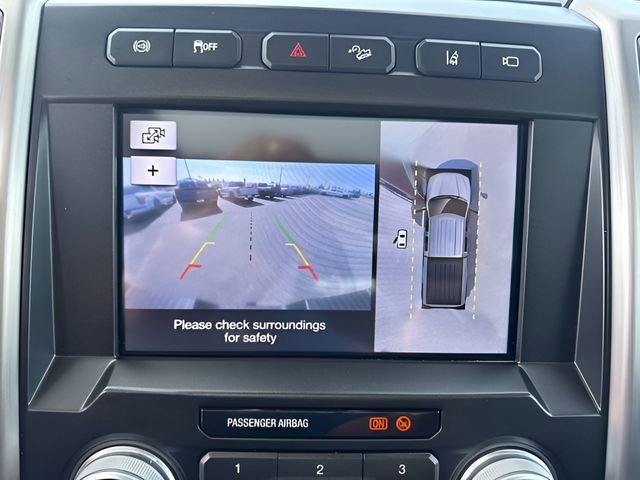 Certified 2019 Ford F350 Platinum w/ Platinum Ultimate Package AWD/4WD image 33