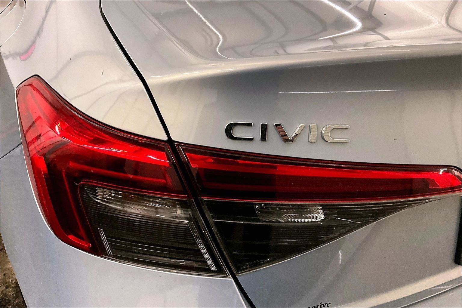 Used 2022 Honda Civic EX image 28