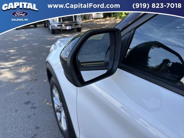 Certified 2023 Ford Explorer Limited image 12