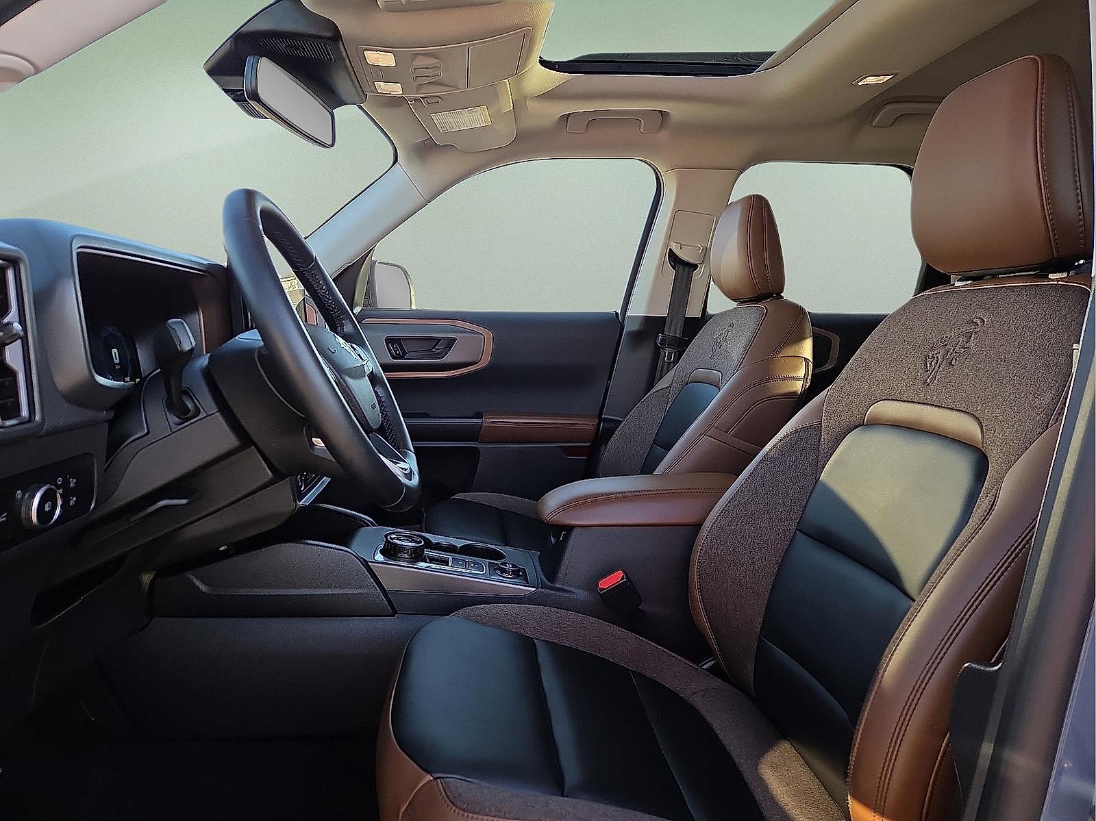 Certified 2025 Ford Bronco Sport Outer Banks w/ Outer Banks Tech Package+ image 14