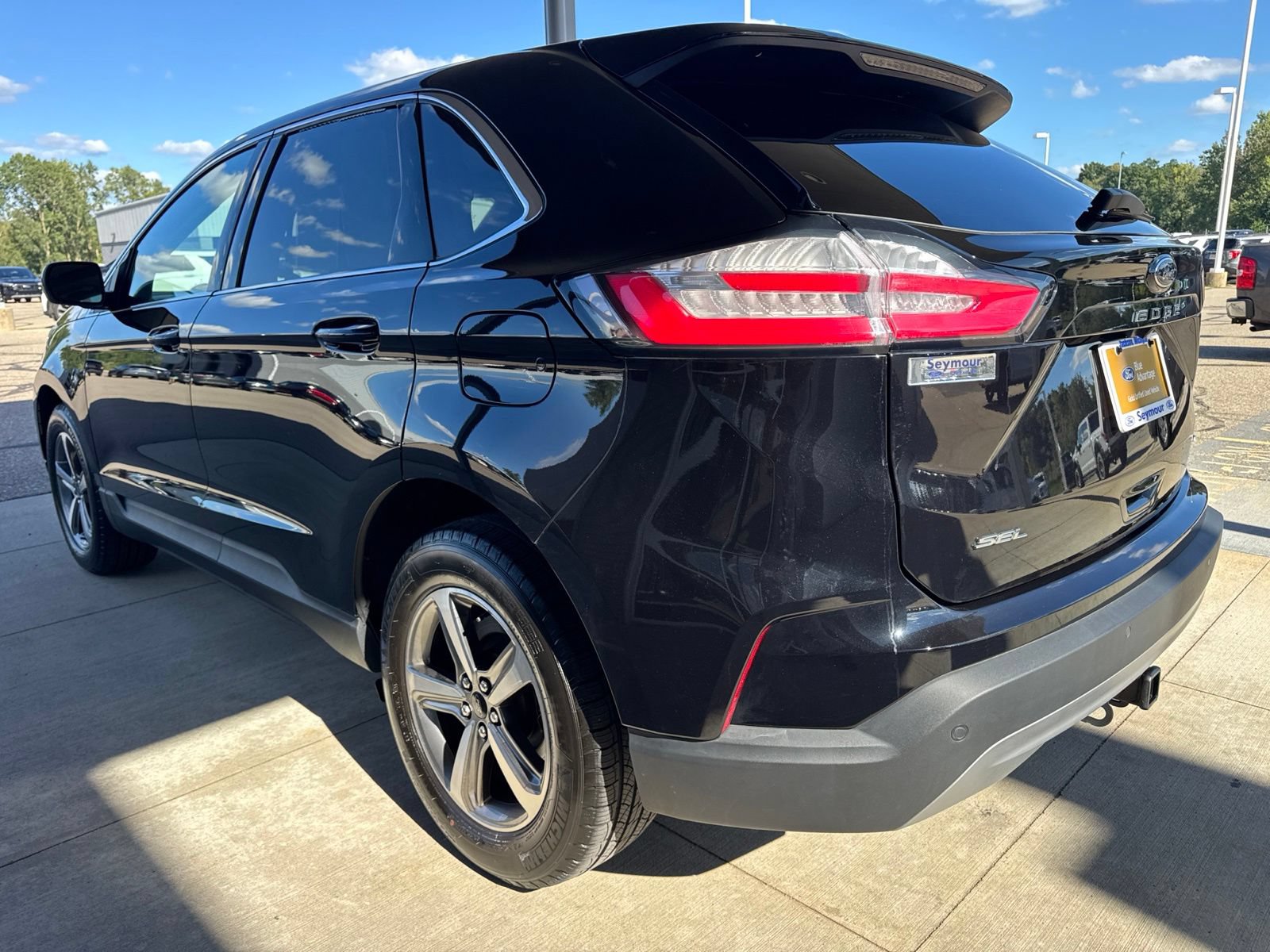 Certified 2024 Ford Edge SEL w/ Convenience Package AWD/4WD image 5