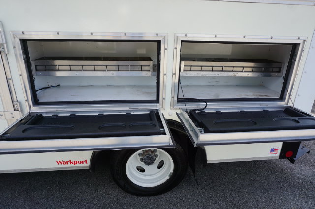 Certified 2024 Ford E-350 and Econoline 350 Super Duty w/ Power Windows & Locks Group RWD image 21