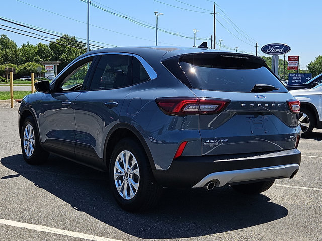 Certified 2023 Ford Escape Active AWD/4WD image 5