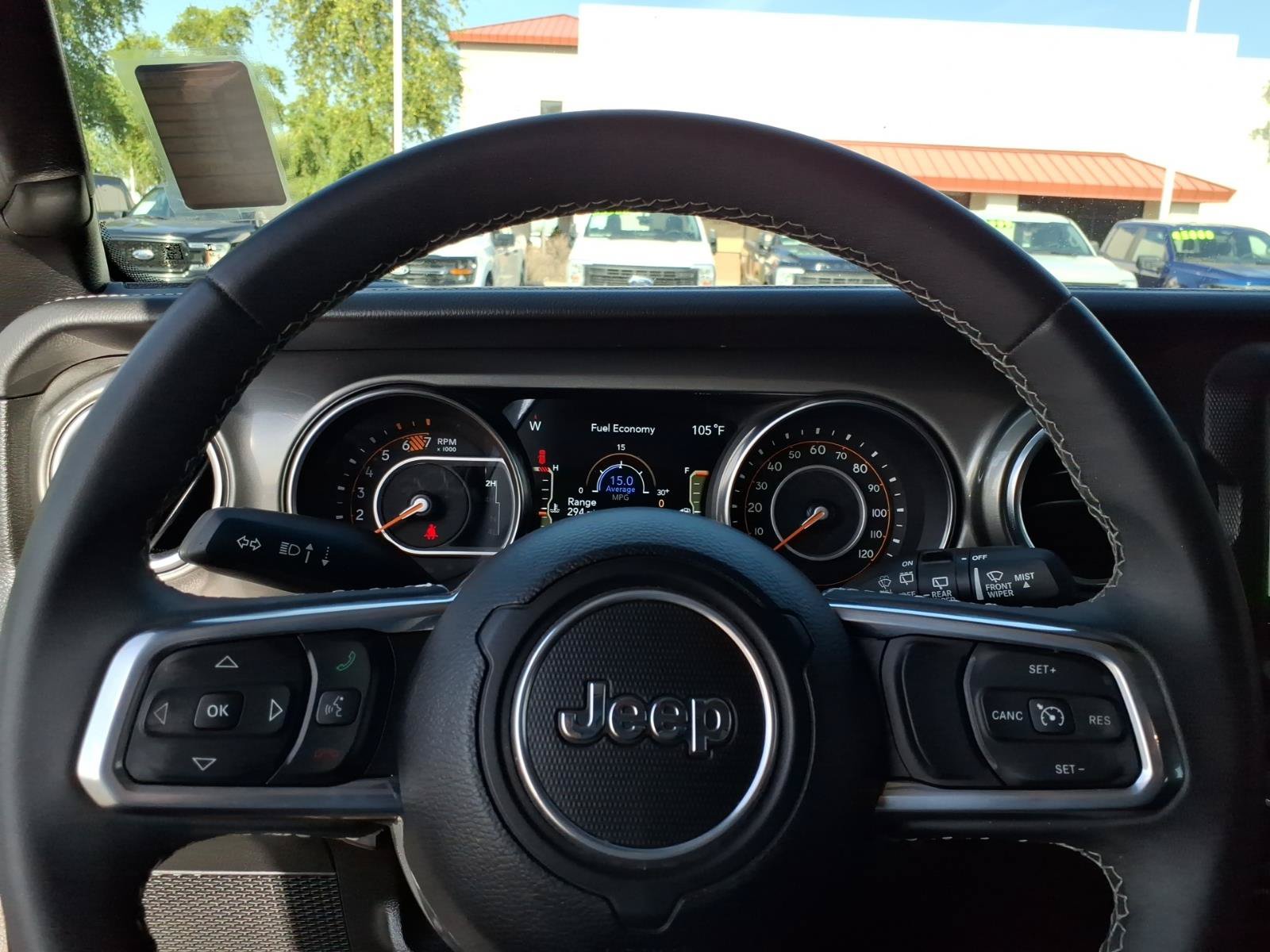 Used 2023 Jeep Wrangler Unlimited Sahara w/ LED Lighting Group AWD/4WD image 16