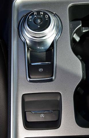 Certified 2024 Ford Edge SEL w/ Convenience Package AWD/4WD image 23