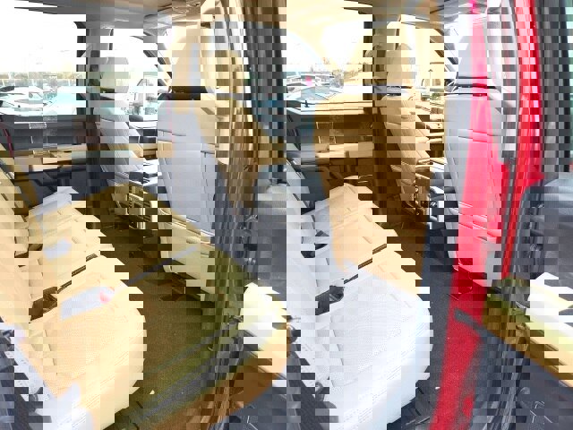 Certified 2022 Ford F350 Lariat w/ Lariat Value Package image 28