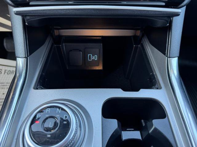 Certified 2022 Ford Explorer Limited AWD/4WD image 21