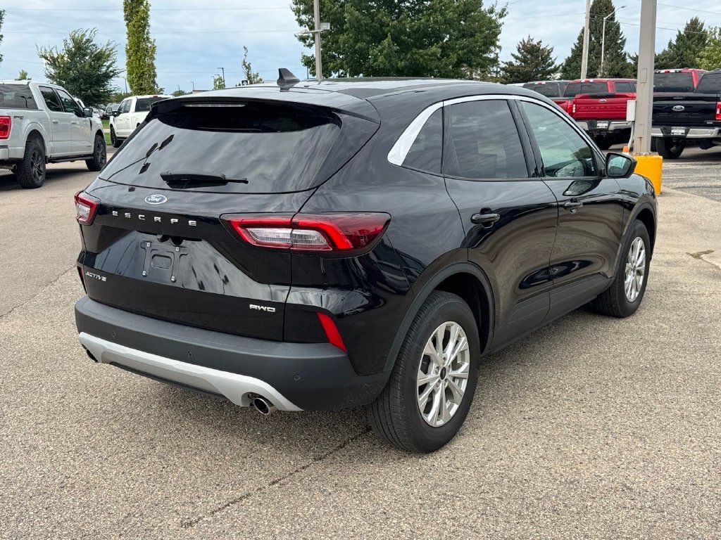 Certified 2023 Ford Escape Active w/ Tech Pack #2 AWD/4WD image 5