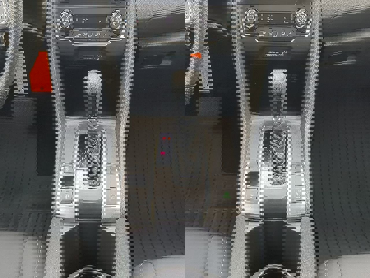 Used 2019 Honda Civic LX image 16