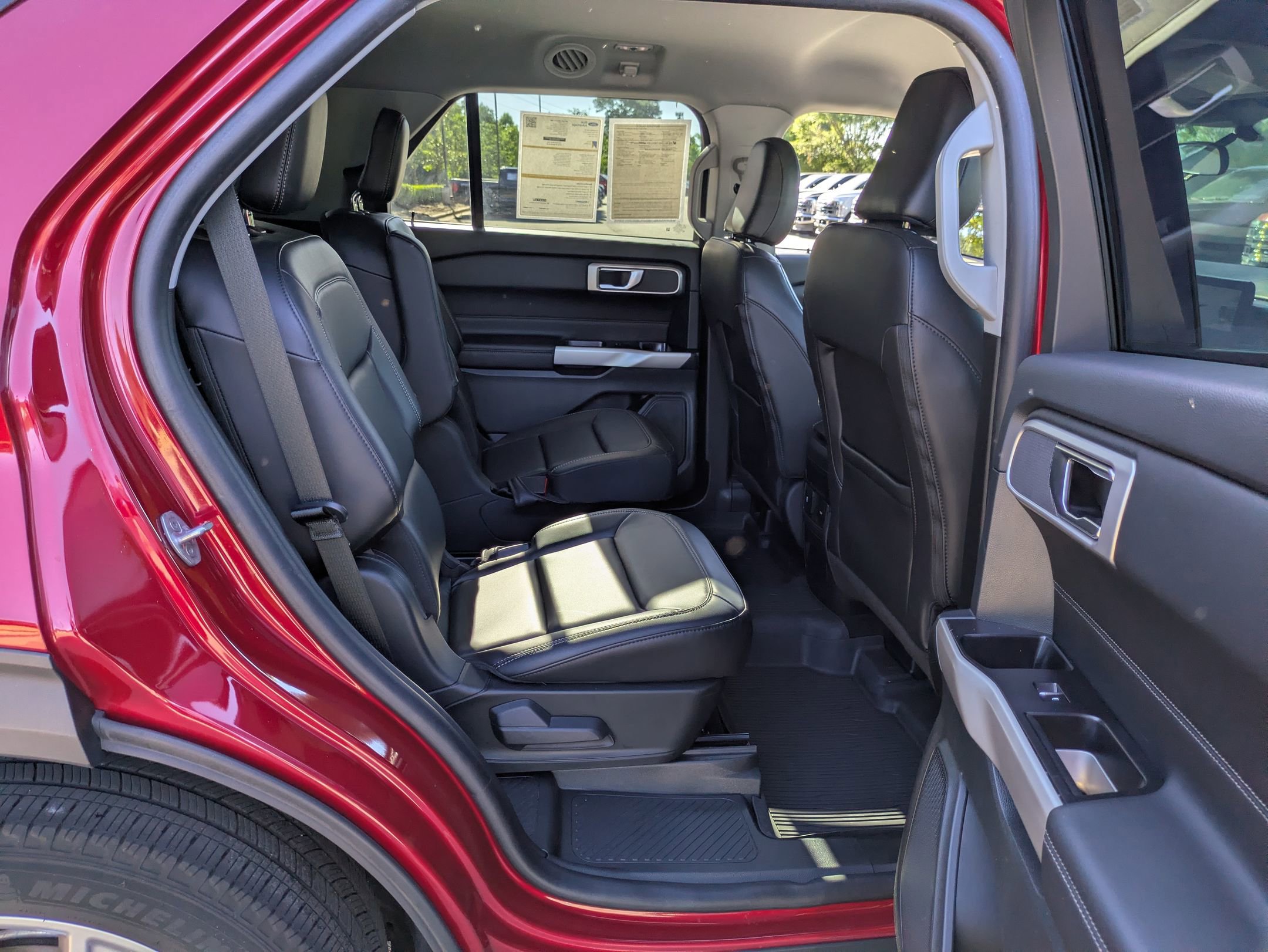 Certified 2023 Ford Explorer XLT w/ Equipment Group 202A AWD/4WD image 36