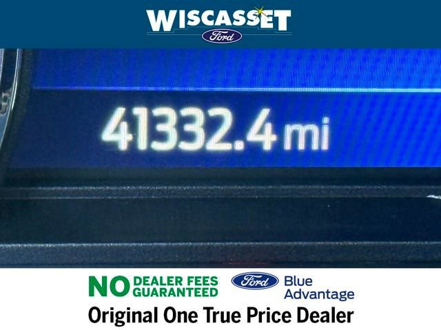 Certified 2022 Ford Explorer XLT w/ Equipment Group 202A image 23