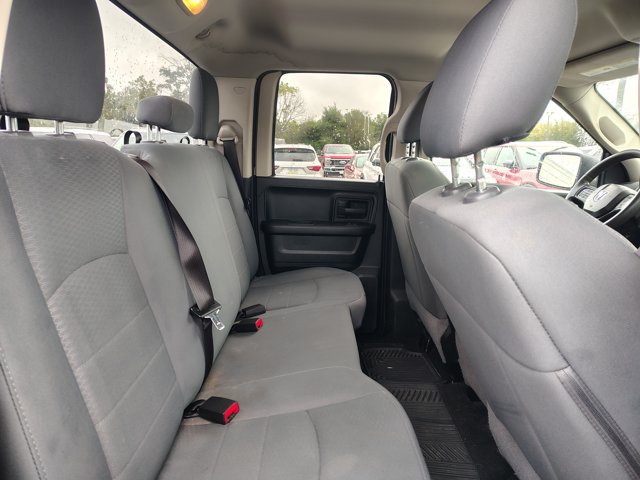 Used 2018 RAM 1500 Express AWD/4WD image 17