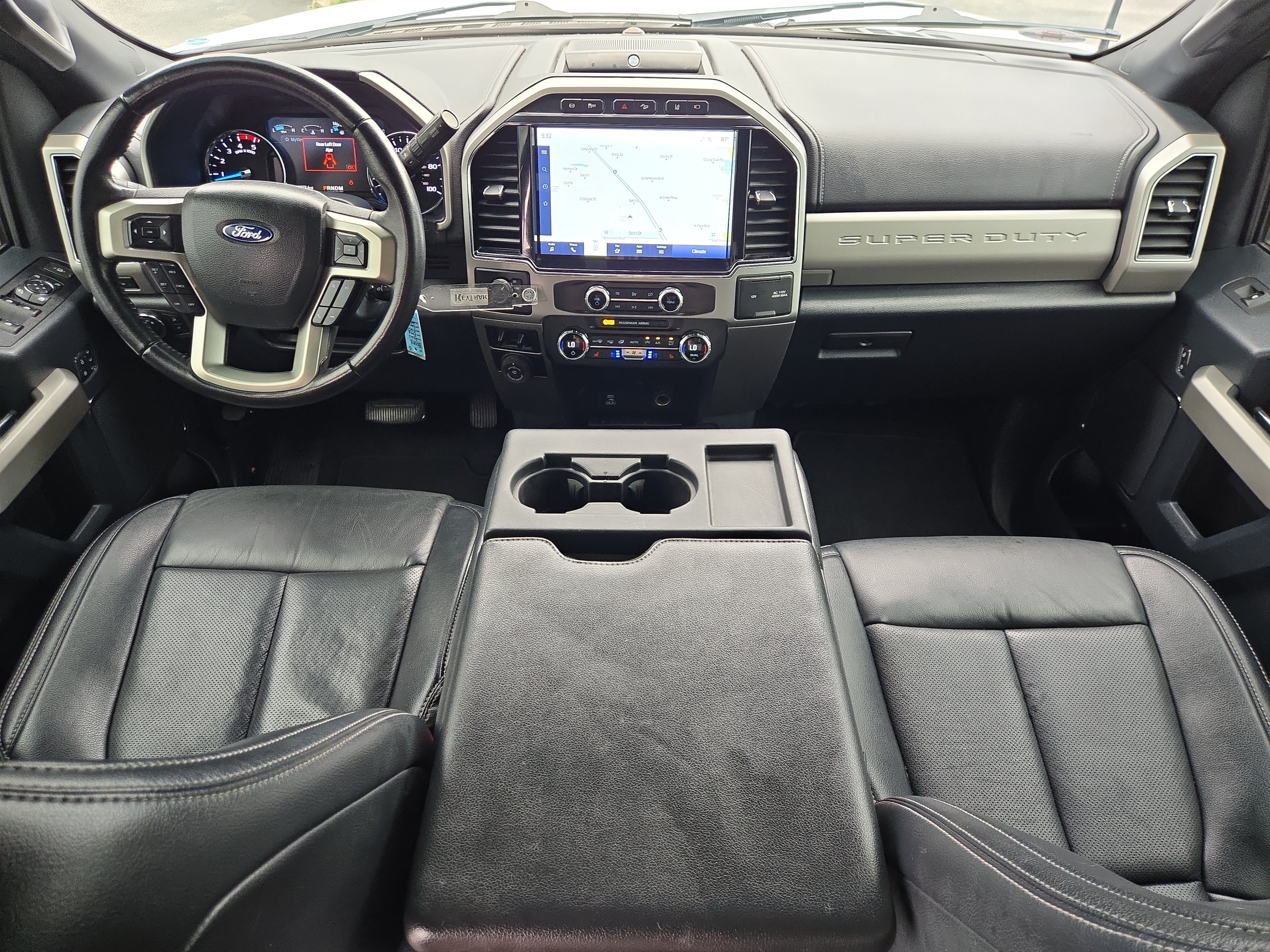 Certified 2022 Ford F350 Lariat w/ Lariat Value Package AWD/4WD image 17