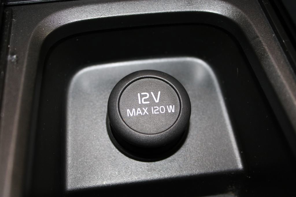 Used 2019 Volvo XC60 T5 Inscription w/ Protection Package Premier FWD image 46