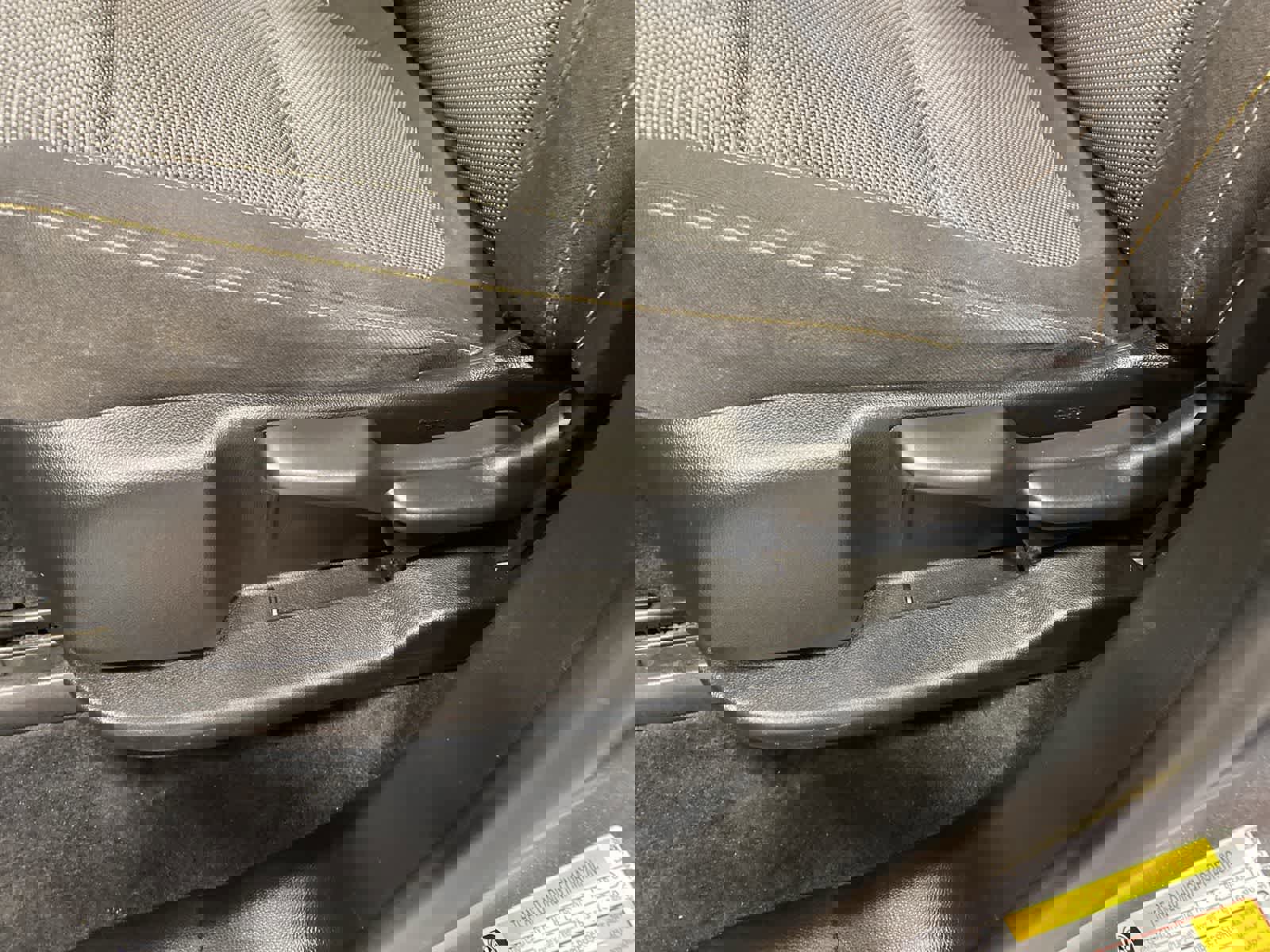 Used 2021 Chevrolet Traverse LS image 16