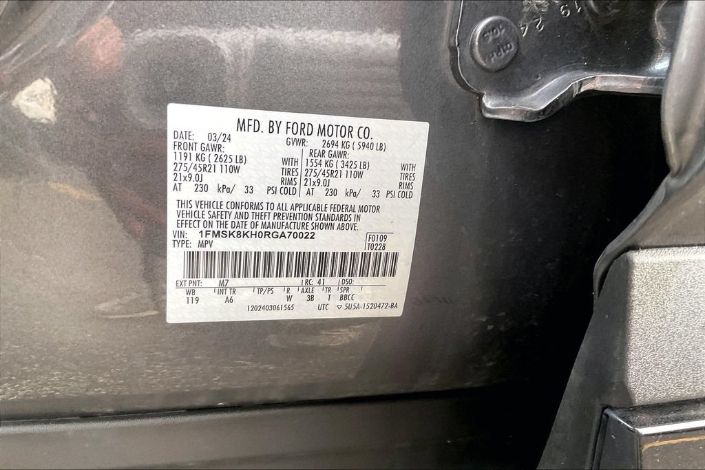 Certified 2024 Ford Explorer ST-Line w/ Class IV Trailer Tow Package AWD/4WD image 33