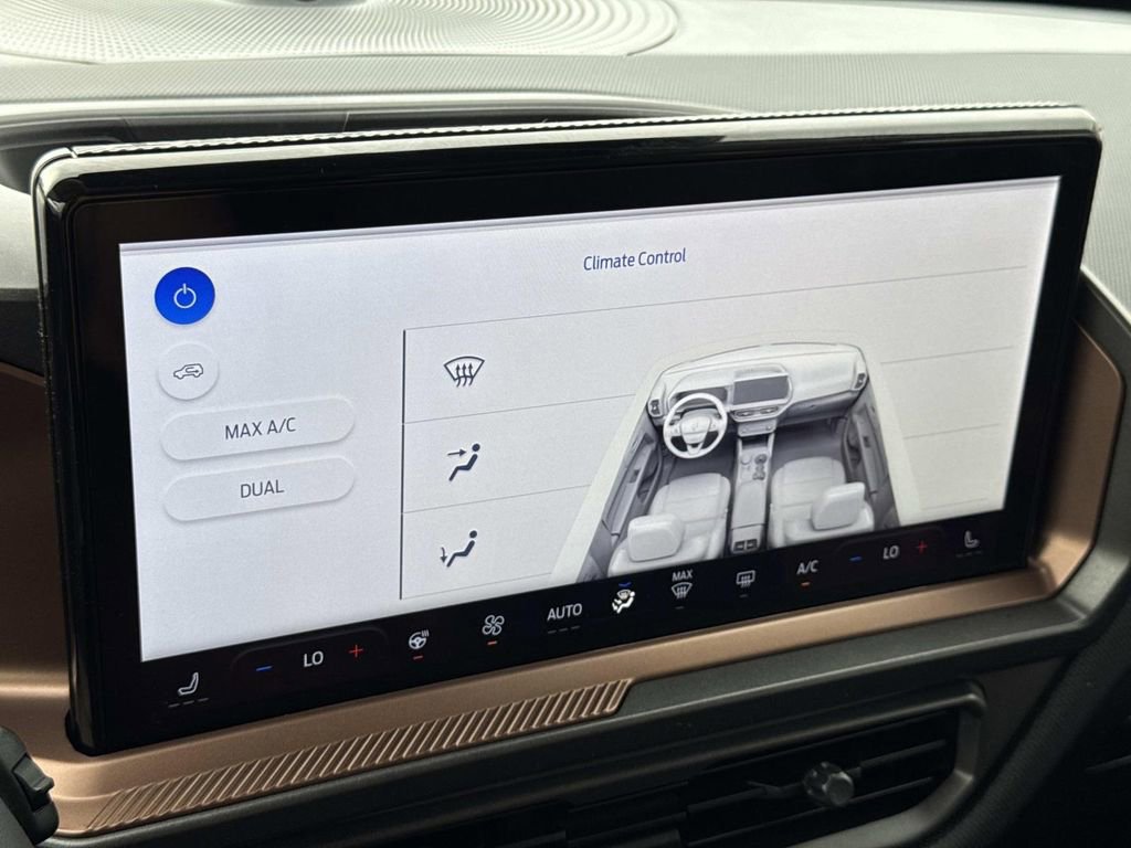 Certified 2025 Ford Bronco Sport Outer Banks w/ Outer Banks Tech Package+ image 16